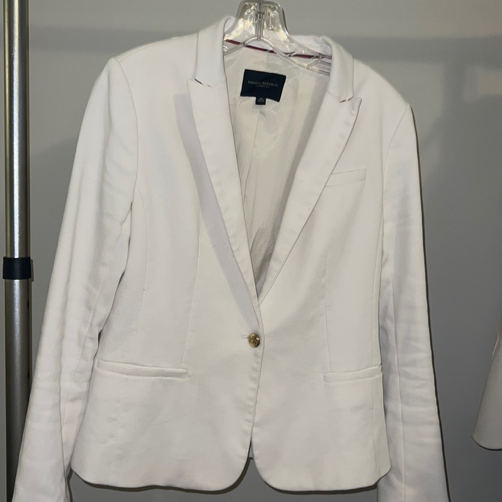 Banana Republic White Blazer